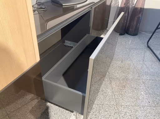 Nochmals REDUZIERT! Next902 Wohnwand in Wagenhofen Koje OG11 